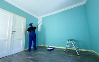 painting contractor, painting the room in sky blue wall to white color