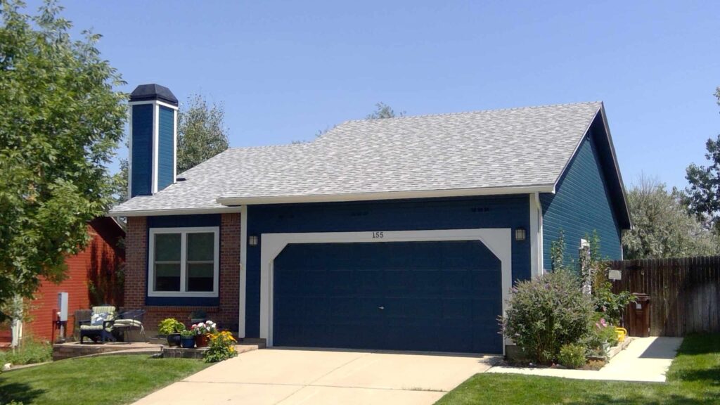 2 tone exterior house colors